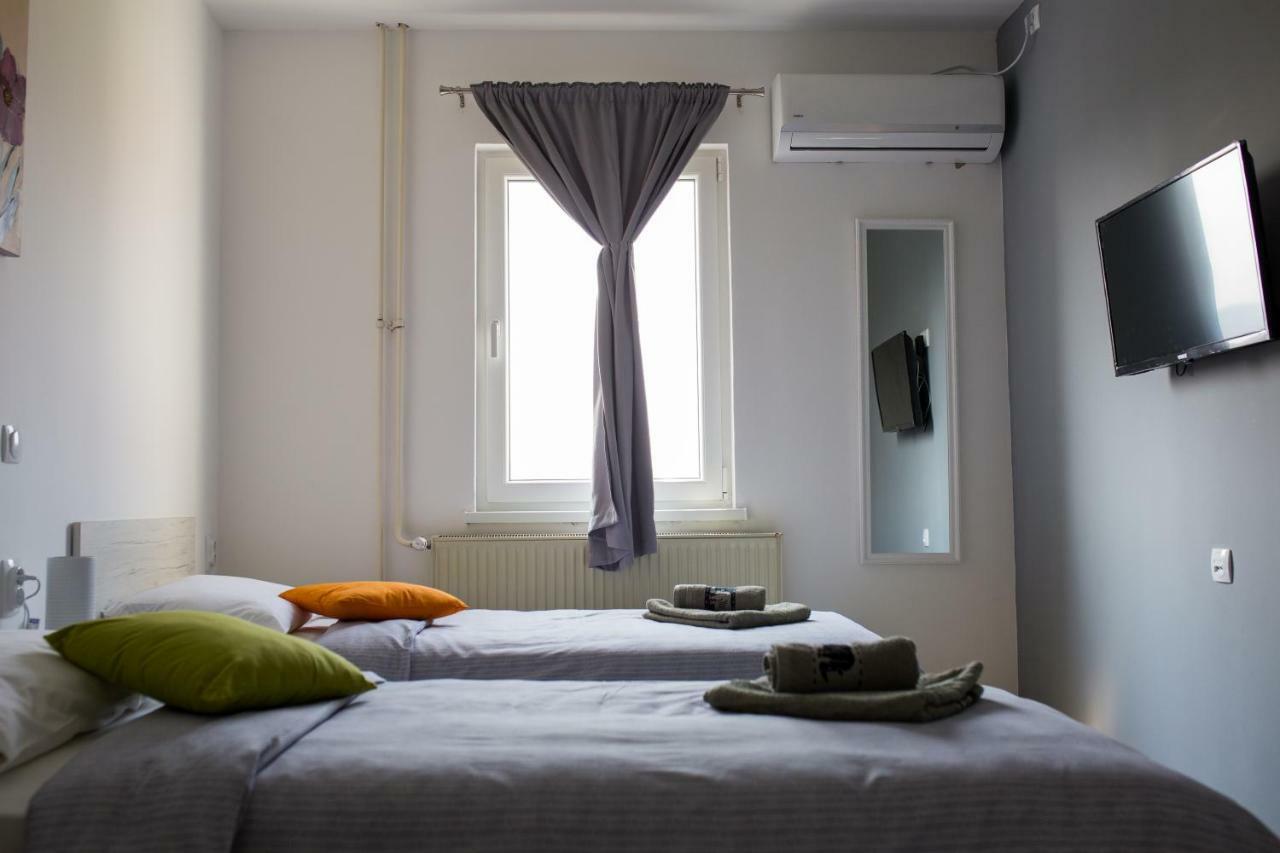 Albergue La Casa Ni Exterior foto